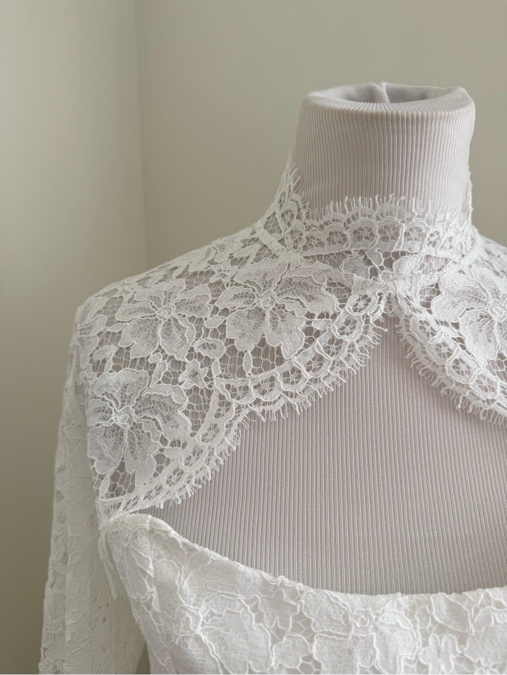 NEW Grace Loves Lace Joy Strapless Wedding Dress (L) and Joy Bolero Jacket (M) - Picture 16 of 16